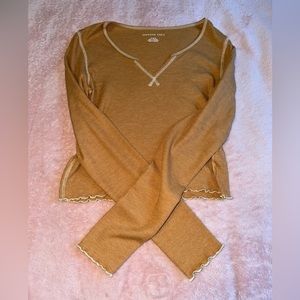 American Eagle Womens Medium Crop Top Long Sleeve Henley Knit Shirt Yellow